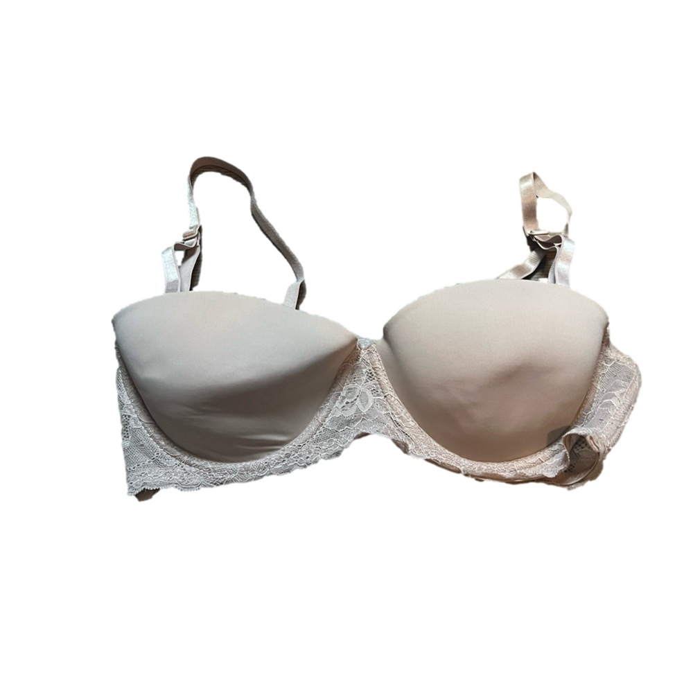 Intima Secret by Lili Pink Elegant Lace Trimmed Bra in Cream